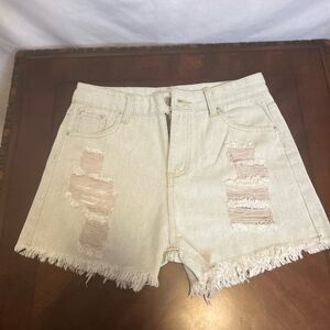 Stylish Cream Distressed Women Shorts
